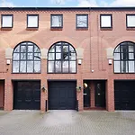 Monkgate Mews - 3 Bed In Centre With Free Parking *