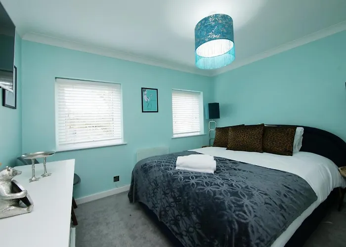 Дом отдыха Monkgate Mews - 3 Bed In Centre With Free Parking