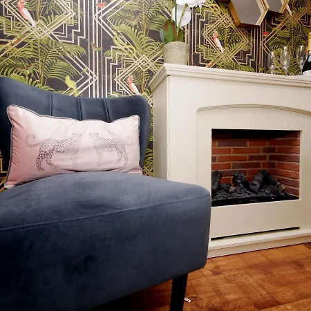 Monkgate Mews - 3 Bed In Centre With Free Parking *